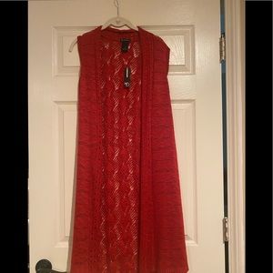 Red lightweight sleeveless long sweater